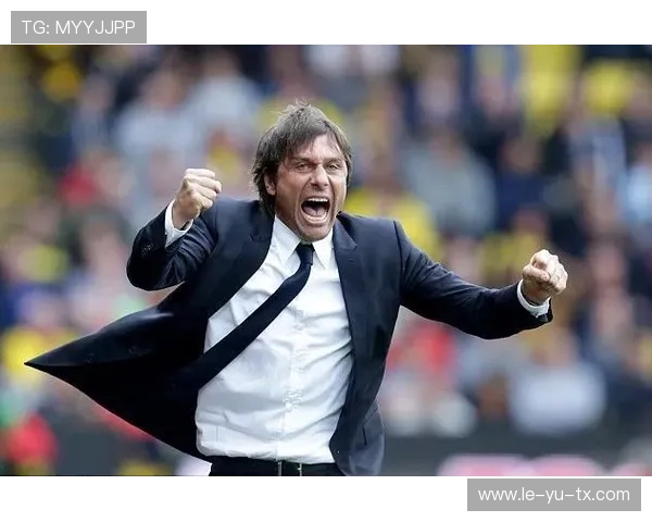 穆里尼奥重返本菲卡，谱写25年传奇归来